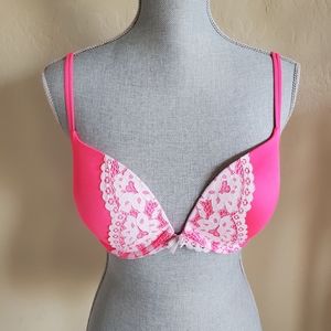 Victoria's Secret Very Sexy‎ Push-up Bra 34D